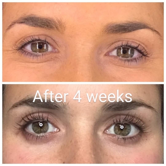 Younique Moodstruck Esteem Lash Serum NEW - Picture 3 of 3